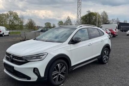 VW Taigo 25.200 km 19.900 &euro; München 81829