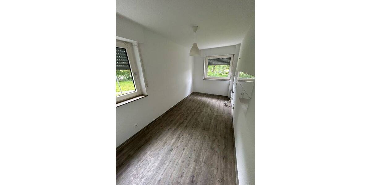 Etagenwohnung Duisburg Mündelheim - 3 Zimmer, 71 m&sup2;, 495&euro; | Angebot:26850986