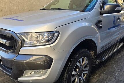 Ford Ranger 153.800 km 19.900 &euro; Hamburg 20535