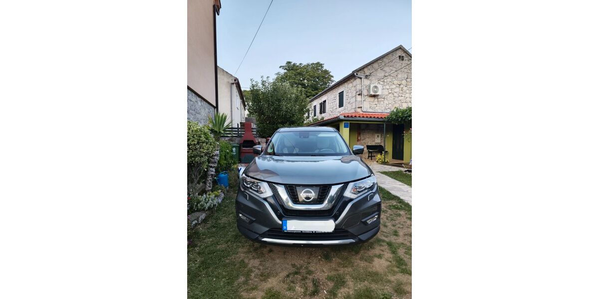 Nissan X-Trail 130.000 km 17.800 &euro; Lauterbach 36341