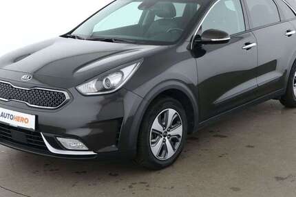 Kia Niro 70.441 km 15.140 &euro; Köln 50739