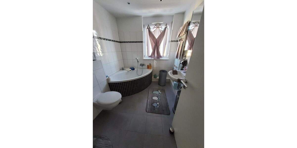 Reihenmittelhaus Taunusstein Bleidenstadt - 5 Zimmer, 141 m&sup2;, 1.650&euro; | Angebot:24846675