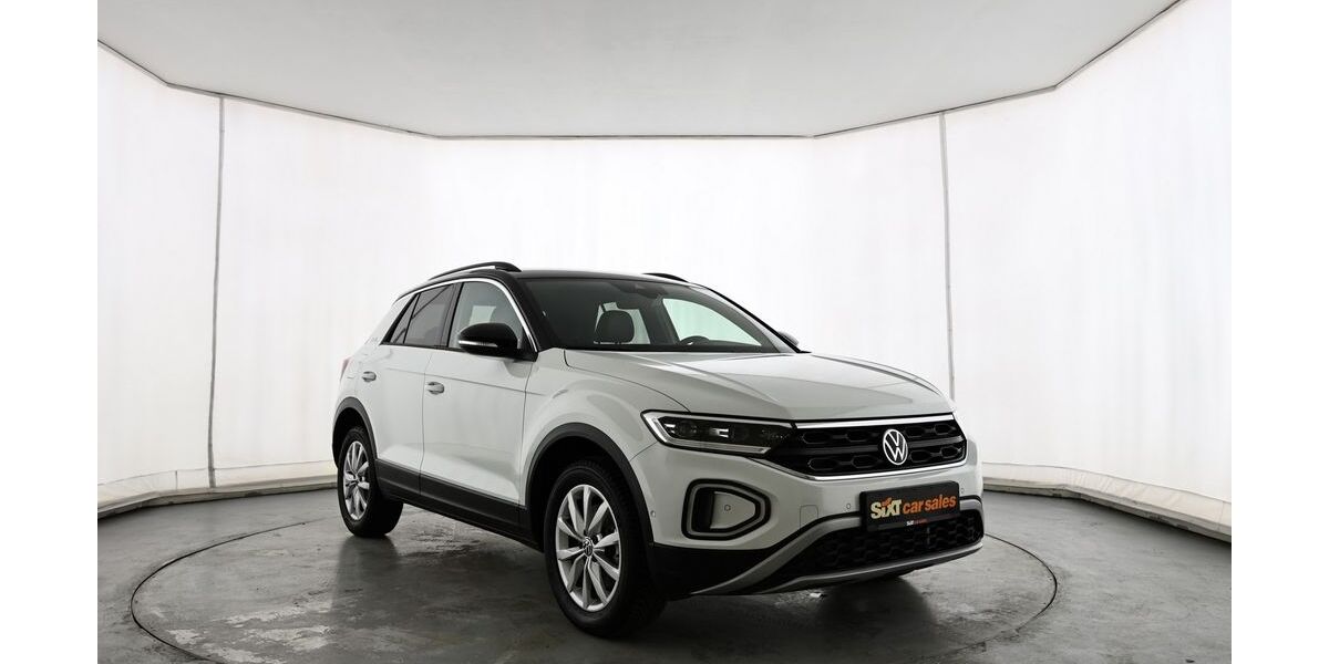 VW T-Roc 31.120 km 28.660 € Garching 85748
