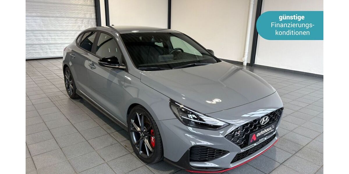Hyundai i30 15.716 km 30.390 &euro; Wuppertal 42287