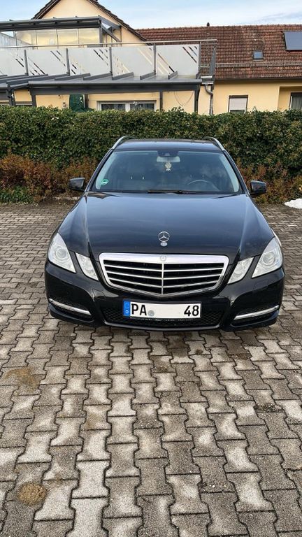 E 220