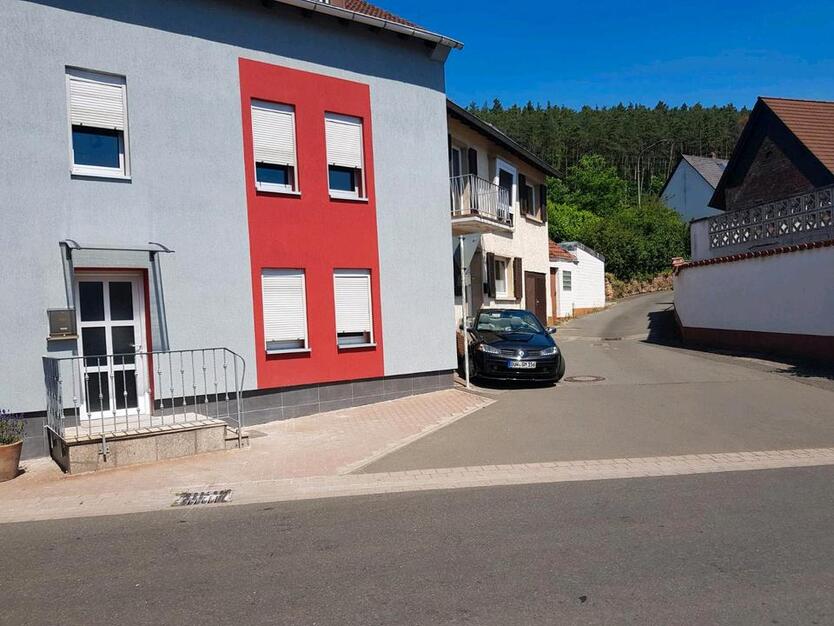 Haus zum vermite mit Garten ,Garage ,Teras, în 67317 Altleiningen zimmer