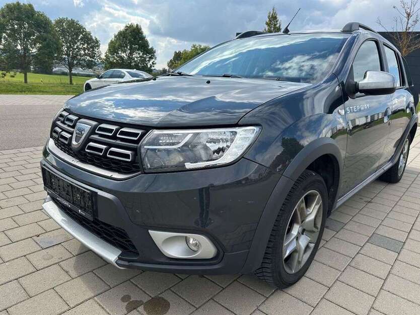 Dacia Logan 131.000 km 7.750 € Schönaich 71101