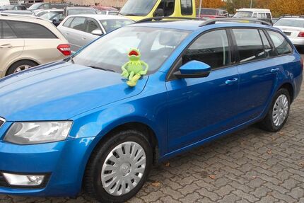 Skoda Octavia 209.000 km 5.860 &euro; Neumünster 24539