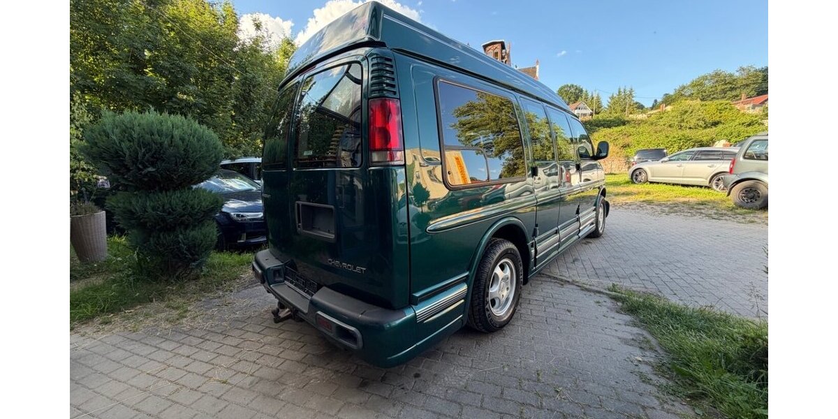 Chevrolet Astro 