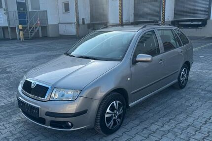 Skoda Fabia 102.800 km 3.700 &euro; Berlin 12057
