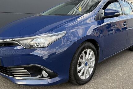Toyota Auris 187.399 km 7.880 &euro; Trier 54294