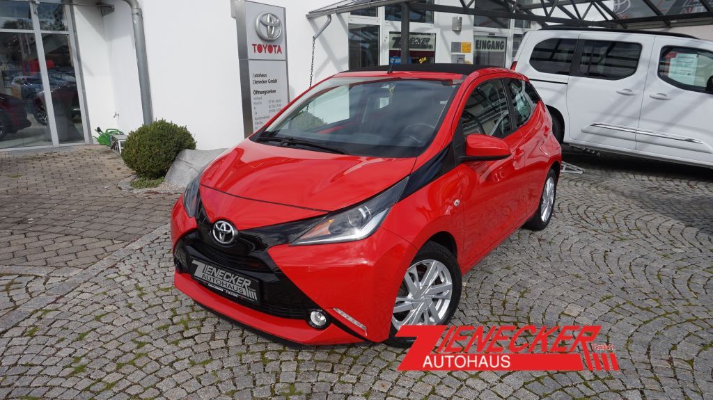 Toyota Aygo (X) 99.458 km 8.590 &euro; Lagerlechfeld 86836
