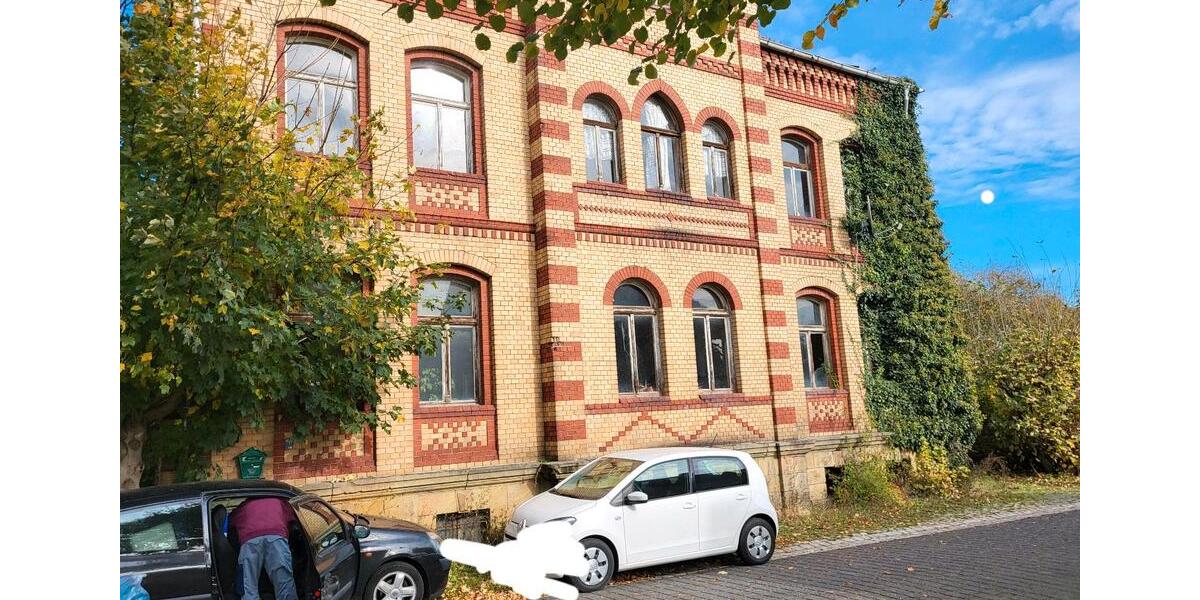 Wohnung zu verkaufen ,sanierungsbedüftig 3 zimmer