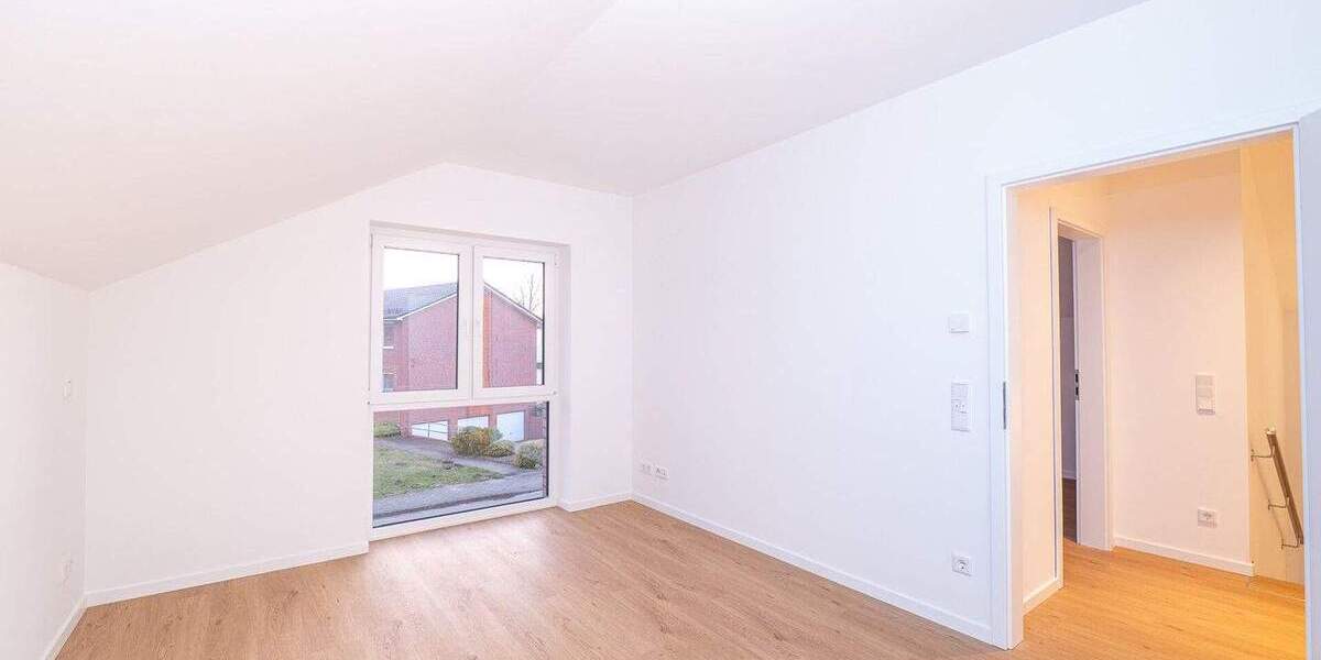 Doppelhaushälfte Stade Altländer Viertel - 4 Zimmer, 108 m&sup2;, 1.715&euro; | Angebot:26319481