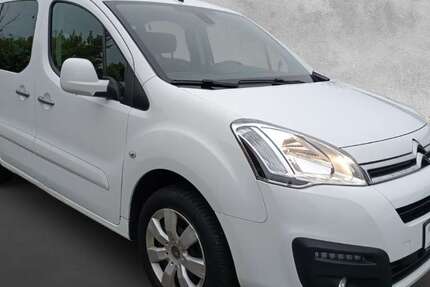 Citroen Berlingo 129.435 km 9.900 € Oldenburg 26127