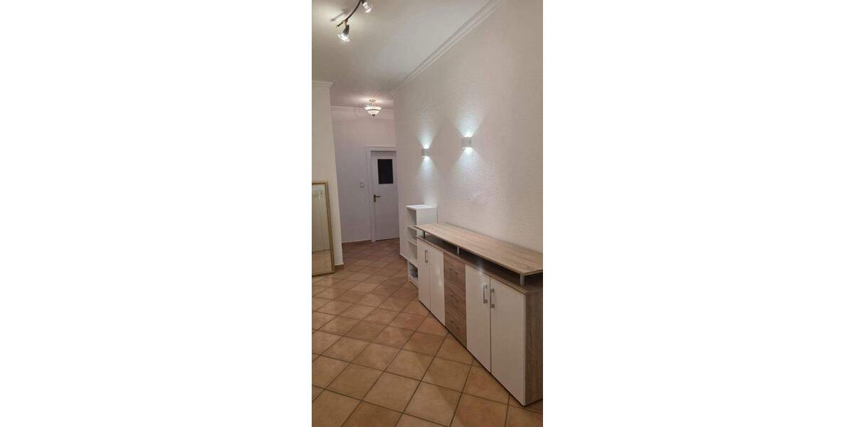 Etagenwohnung Wiesbaden Südost - 2 Zimmer, 91 m&sup2;, 1.390&euro; | Angebot:25760466