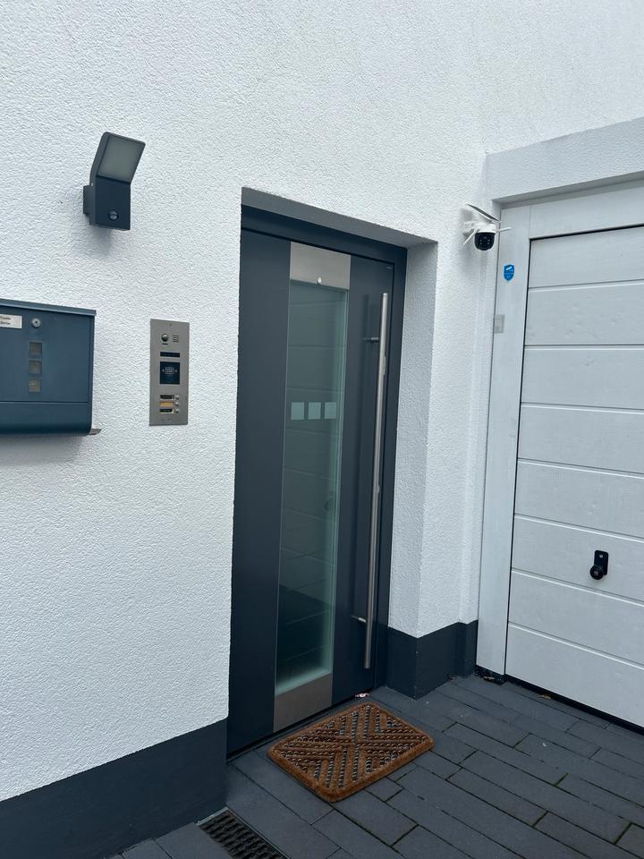 Moderne 3.Zimmer Wohnung-Fußbodenheizung, Balkon & Sicherheitstür zimmer