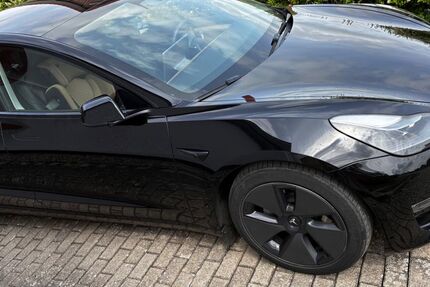 Tesla Model 3 67.000 km 27.800 &euro; Wismar 23966