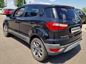 Ford EcoSport Titanium 78.238 km 8.900 &euro; Obrigheim-Asbach 74847