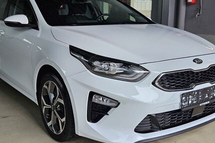 Kia ceed Sportswagon 63.900 km 18.900 &euro; Neckartailfingen 72666