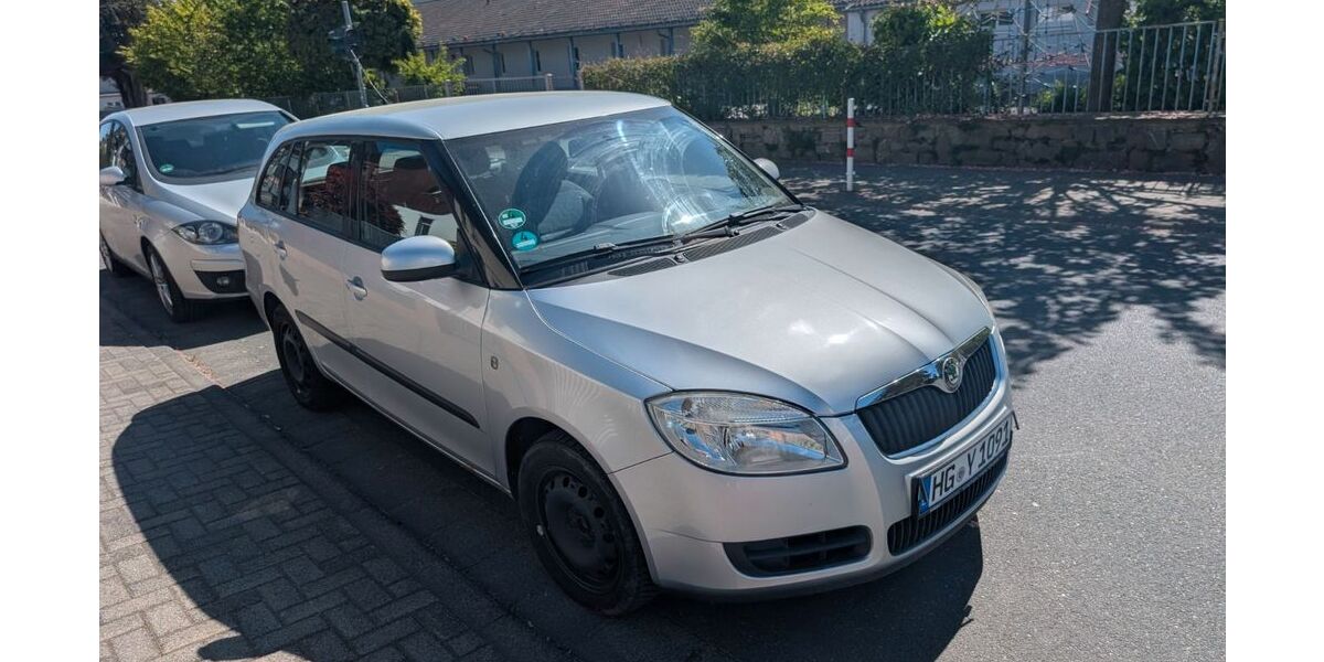 Skoda Fabia 256.000 km 1.750 &euro; Bad Homburg vor der Höhe 61348