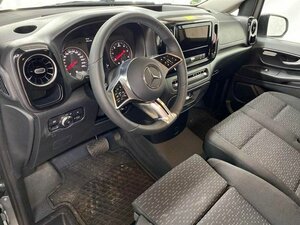 Mercedes-Benz Vito 119 Tourer PRO 4x4 XL STANDHZ AHK PDC KAM 6.354 km 64.490 &euro; Sangerhausen 06526