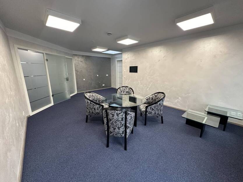 ***VERKAUFT*** Bürogebäude mit Lagerfläche in der Kernstadt