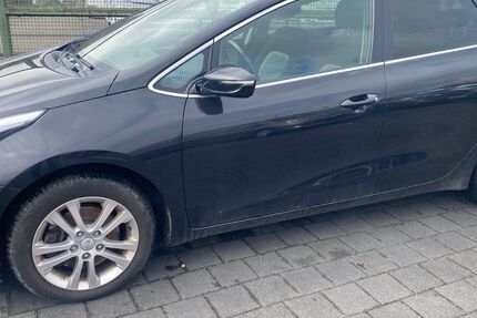 Kia ceed Sportswagon 269.934 km 3.690 &euro; Overath 51491
