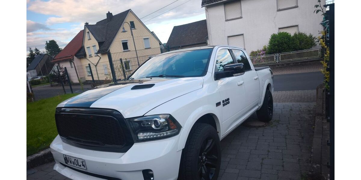 Dodge RAM 275.000 km 19.999 &euro; Elbingen 56459