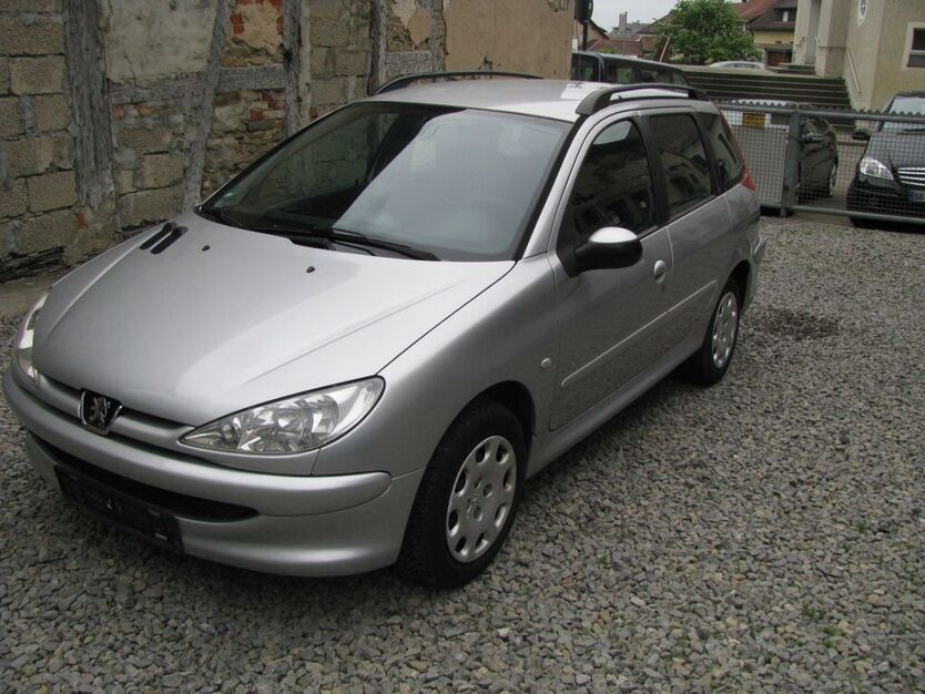 Peugeot 206 215.000 km 1.850 € herrenberg 71083