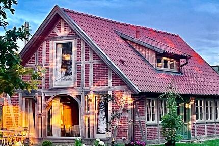 Haus Trebel - 4 Zimmer, 110 m&sup2;, 1.500&euro; | Angebot:26329991