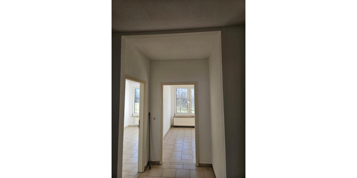 Etagenwohnung Grimmen - 3 Zimmer, 70 m&sup2;, 350&euro; | Angebot:24769425