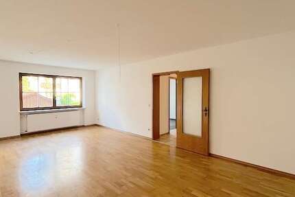 Wohnung Neuötting - 2.5 Zimmer, 85 m&sup2;, 229.000&euro; | Angebot:26253926