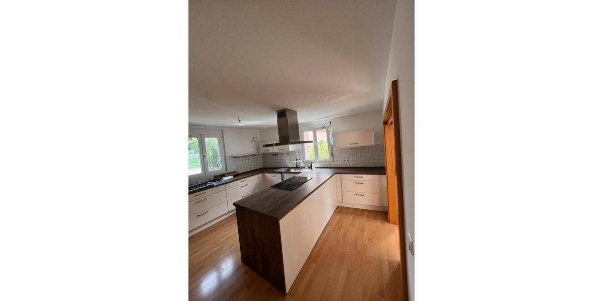 4-Zimmer-Reihenendhaus in Offenburg, Zell-Weierbach 4 zimmer