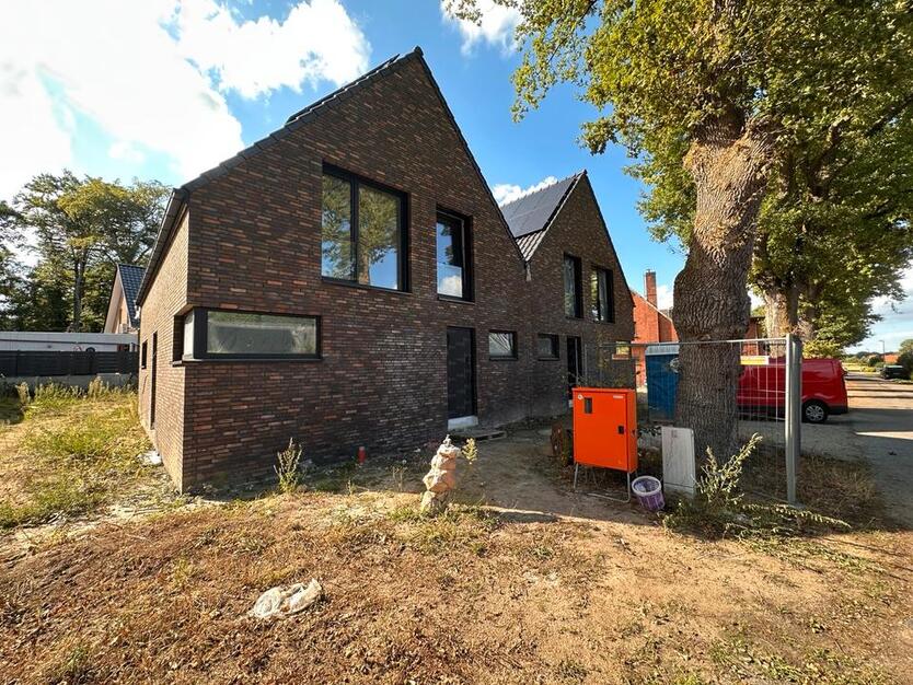 Exklusives Neubau Doppelhaus ab 1.01.2026 zur Miete zimmer