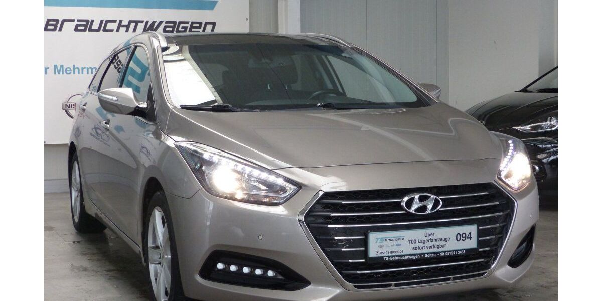 Hyundai i40 102.392 km 13.980 &euro; Soltau 29614