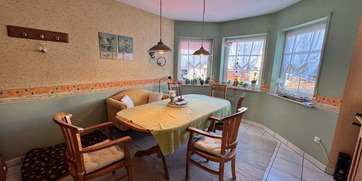 Doppelhaushälfte Schaafheim Mosbach - 5 Zimmer, 130 m&sup2;, 1.350&euro; | Angebot:25319606