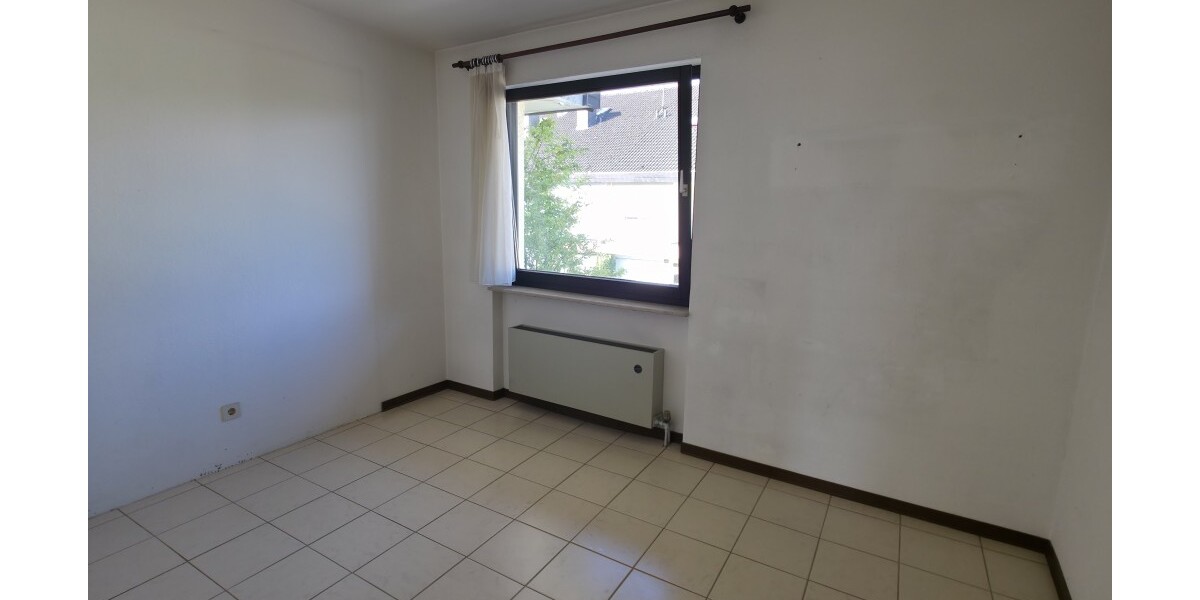 *OF-Rosenhöhe - familienfreundliche Lage - großes Reihenhaus mit viel Potenzial* 6 zimmer