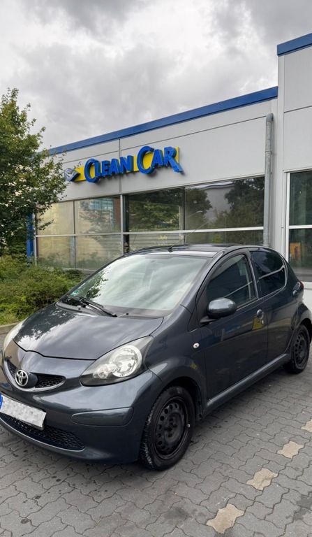 Aygo (X)