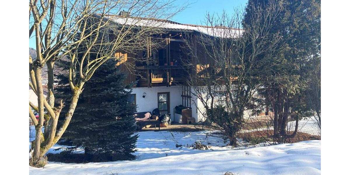 Einfamilienhaus Vilshofen - 9 Zimmer, 204 m&sup2;, 409.000&euro; | Angebot:25797710