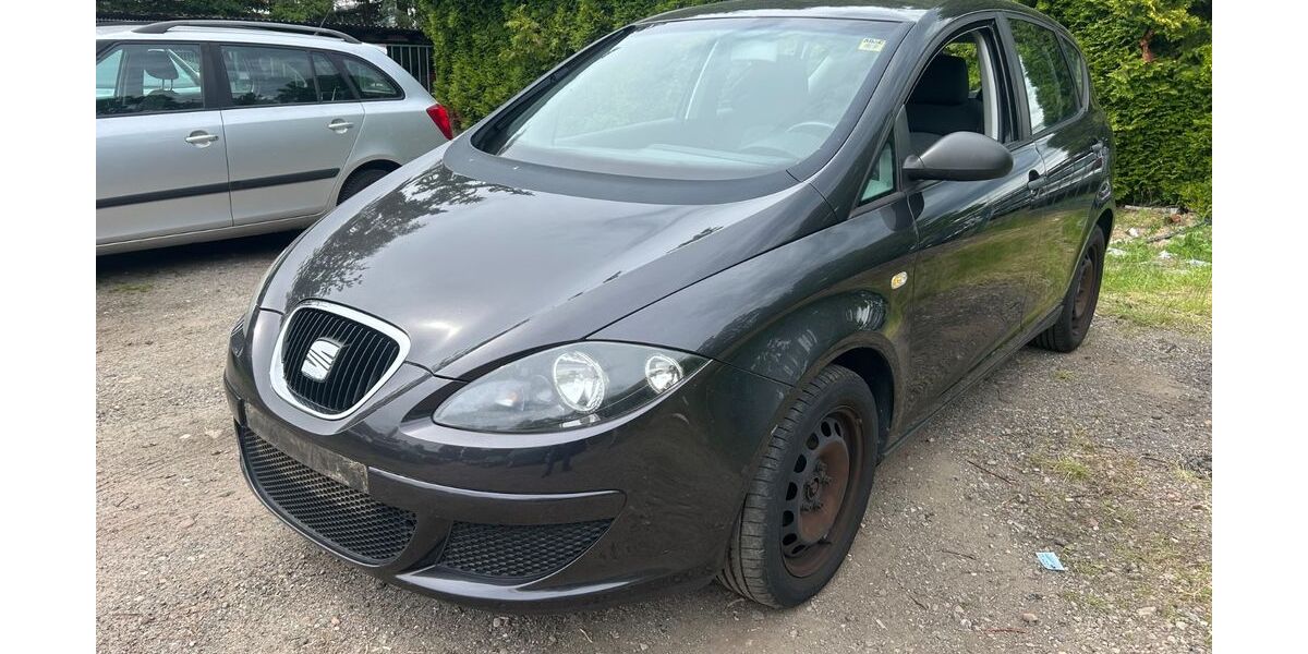 Seat Altea 137.000 km 2.490 &euro; Neu Wulmstorf 21629