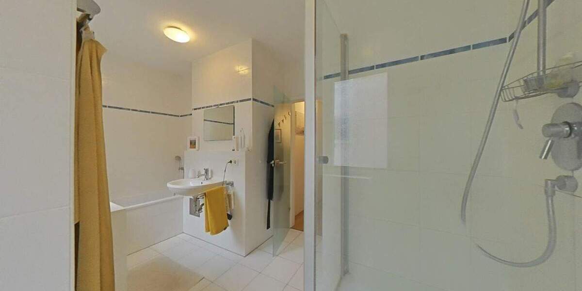 Etagenwohnung Heidelberg Altstadt - 3 Zimmer, 90 m&sup2;, 450.000&euro; | Angebot:25050954