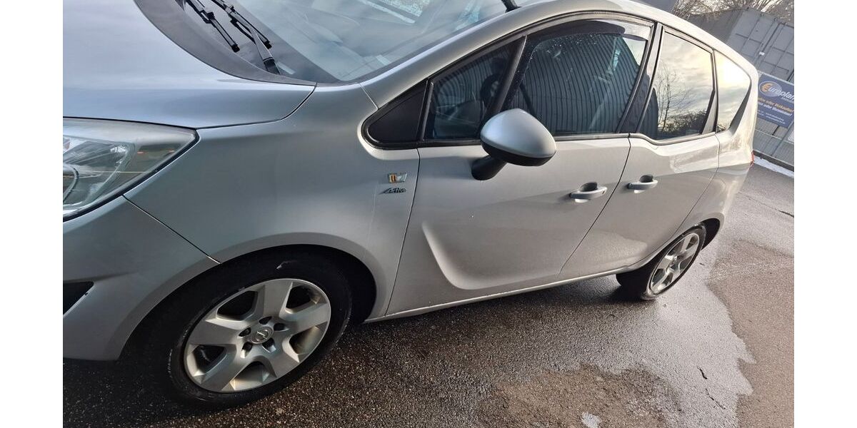 Opel Meriva 195.000 km 3.499 &euro; Heldenstein 84431