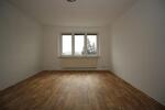 Erdgeschoßwohnung Weischlitz - 3 Zimmer, 58 m&sup2;, 318&euro; | Angebot:19977823