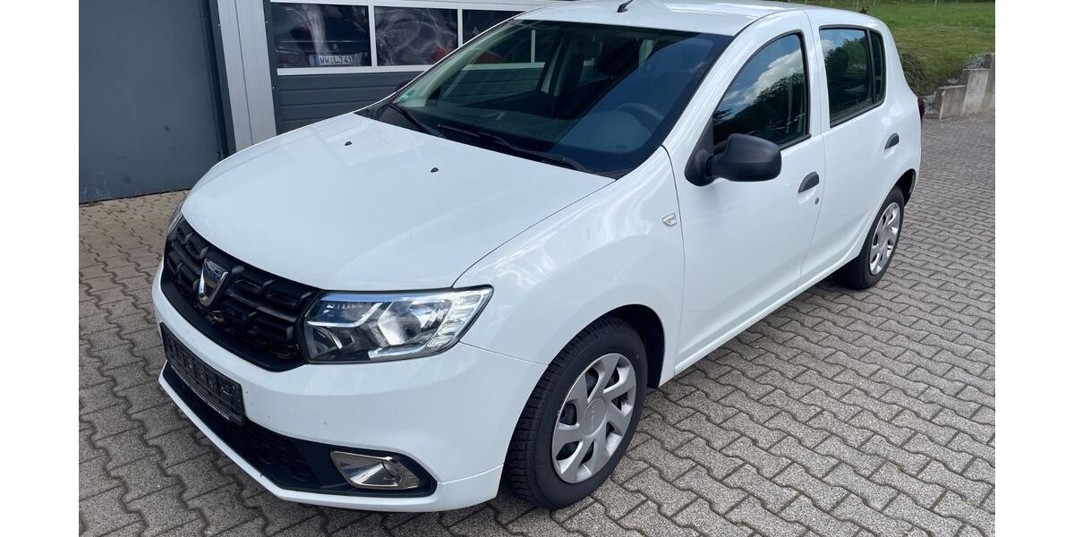 Dacia Sandero 76.900 km 3.390 &euro; Zehnhausen 56477