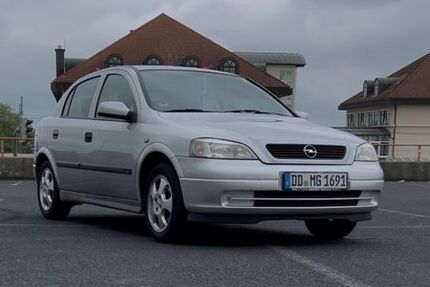 Opel Astra 131.855 km 1.600 &euro; Dresden 01169
