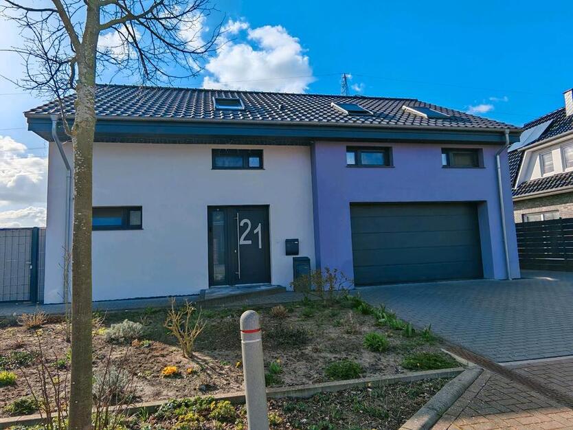 Einfamilienhaus mit EinliegerWohnung