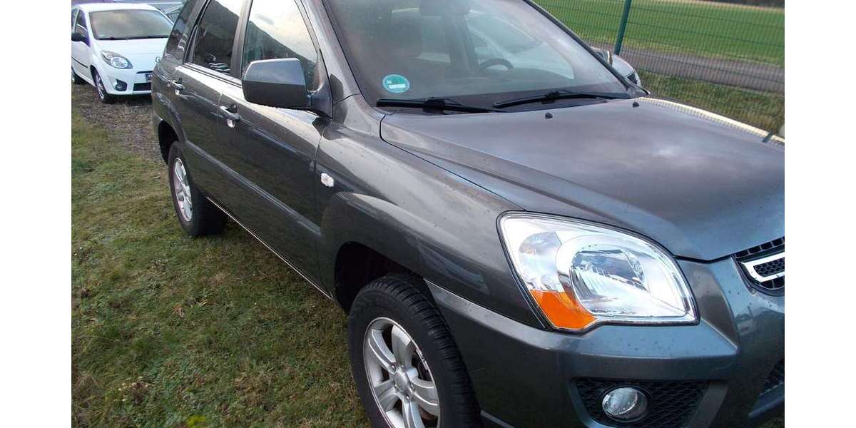 Kia Sportage 175.000 km 4.999 &euro; Luhden 31711