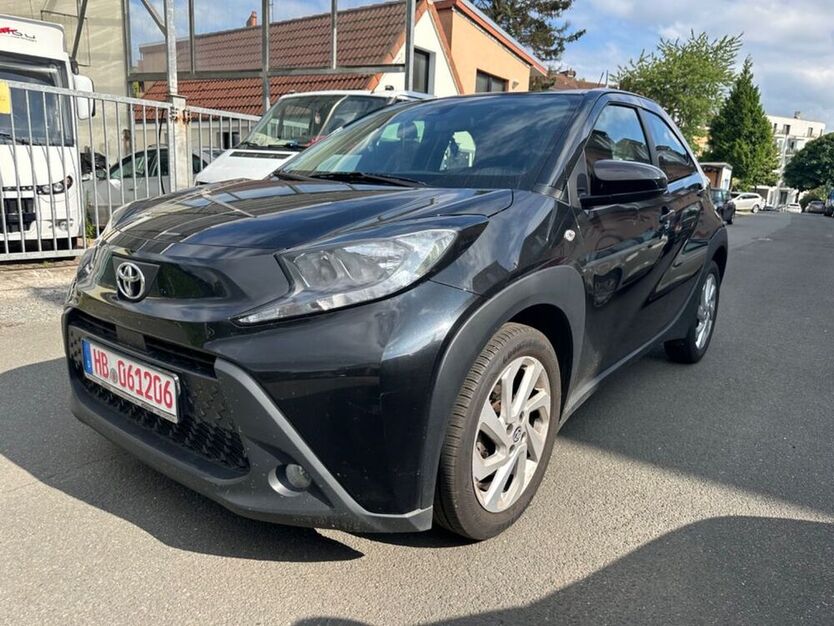 Aygo (X)