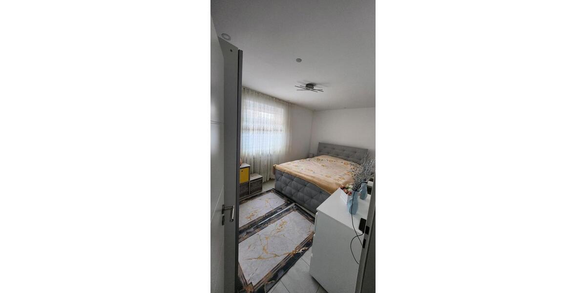 Erdgeschoßwohnung Tegernheim - 3 Zimmer, 86 m&sup2;, 360.000&euro; | Angebot:26018420